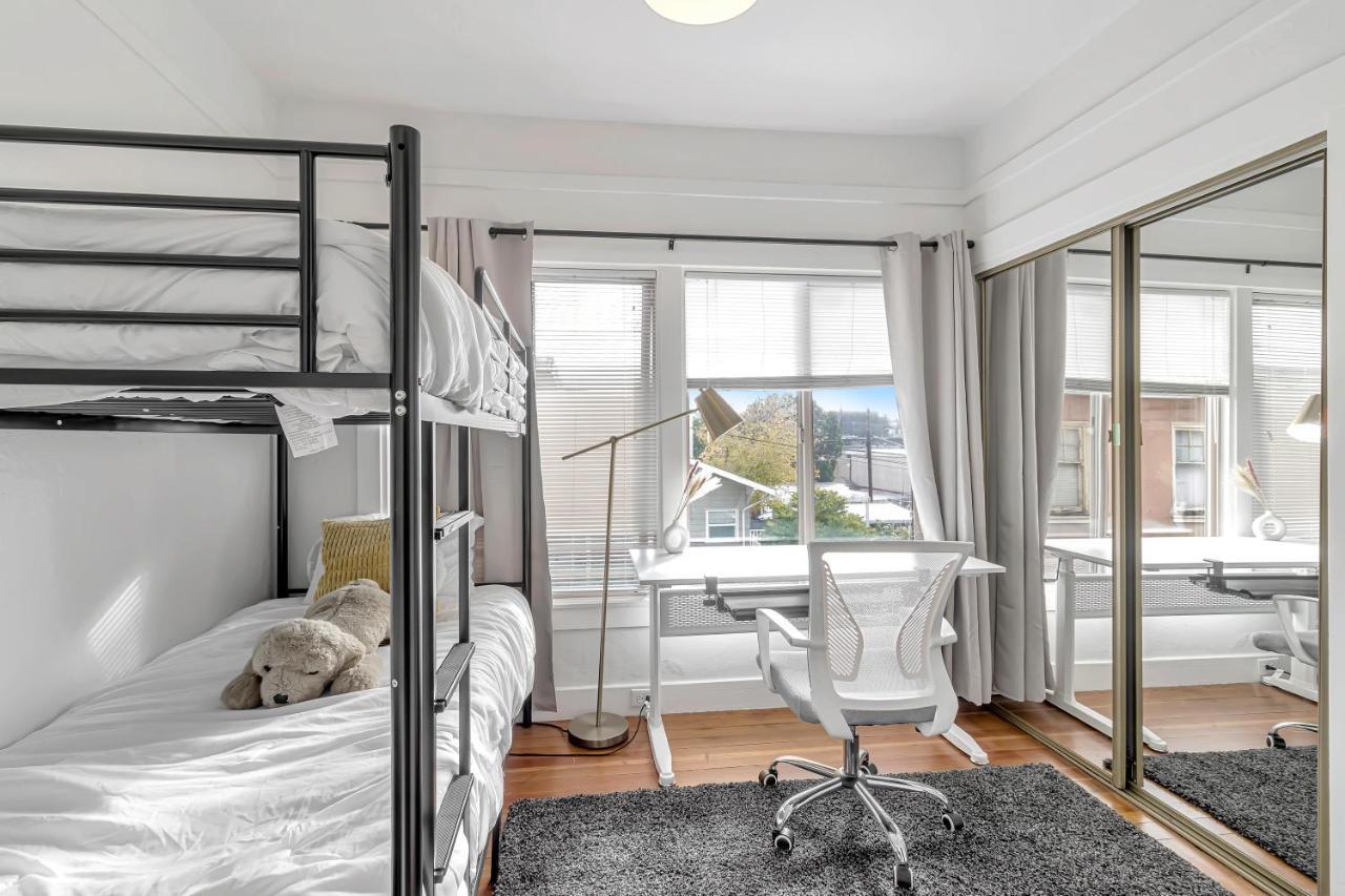 Urban Oasis Close To Bart, Shops, Restaurants In Oakland Bagian luar foto